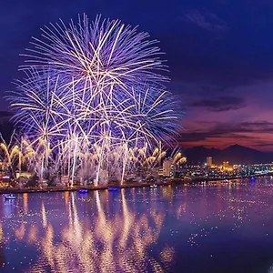 Hotel Ibiza Riverfront Powered By Aston Da Nang